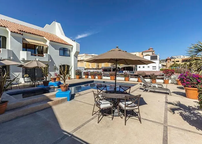 Apartamento Chic Marina 2br With Pool Access