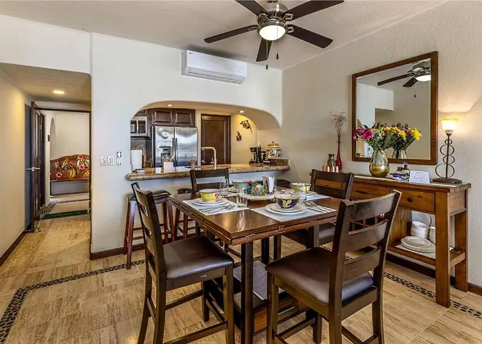 Chic Marina 2br With Pool Access Apartamento Cabo San Lucas