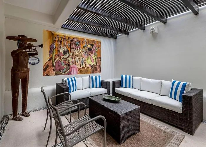 Apartamento Chic Marina 2br With Pool Access